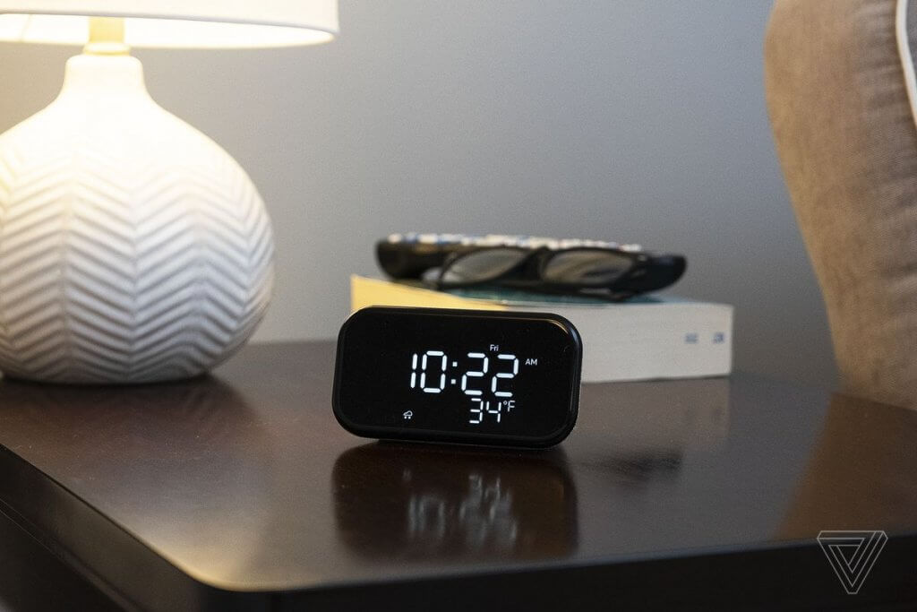 3. Digital Alarm Clock; 7 High-Tech Gadgets for Apartments in 2022 | Most Essential Items